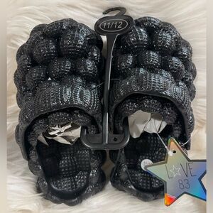 Kids Love Sparkly Black Bubble Shoes Size 11/12